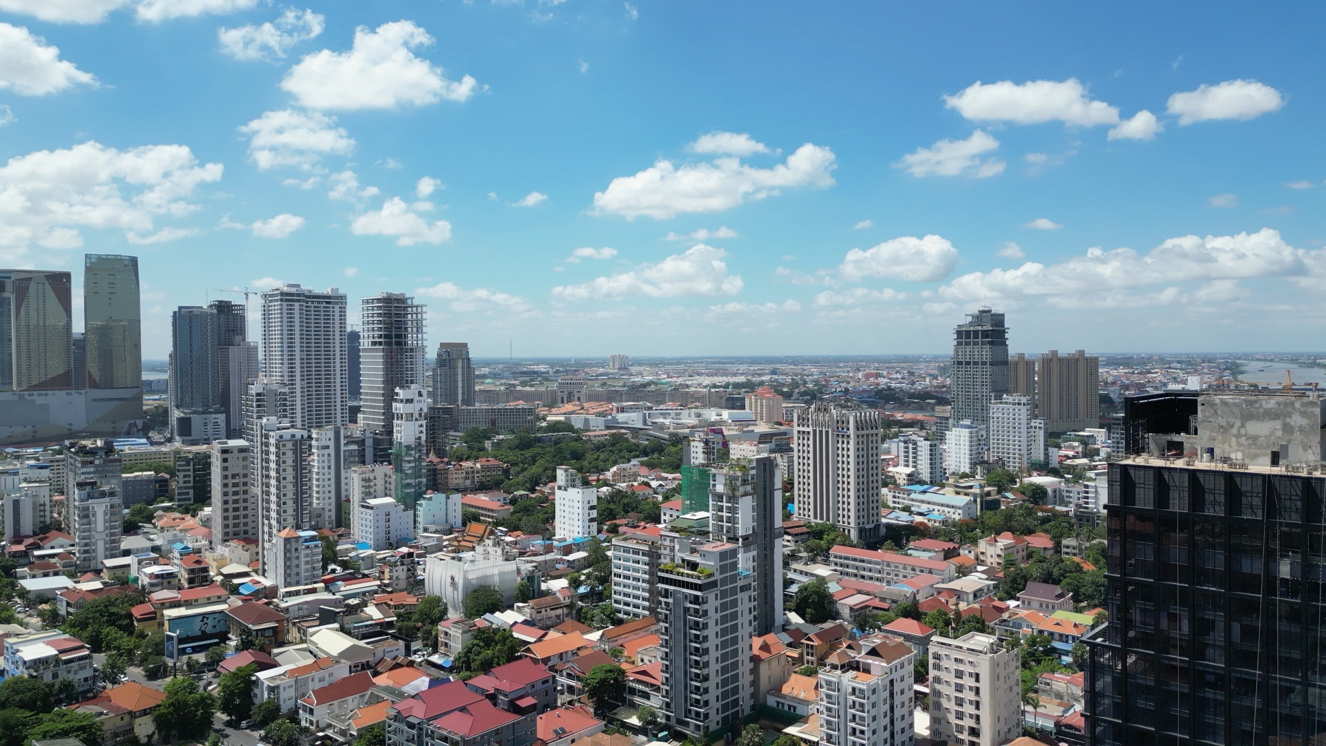 LA Residence, drone view at 105 meters