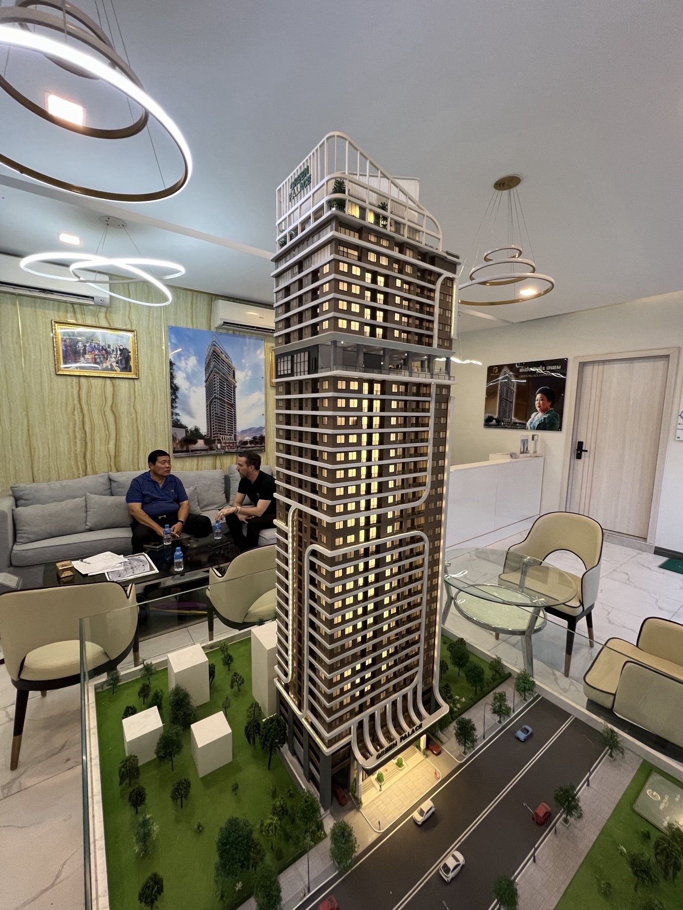 Previous Green Palace design, sales gallery and scale model, view 7